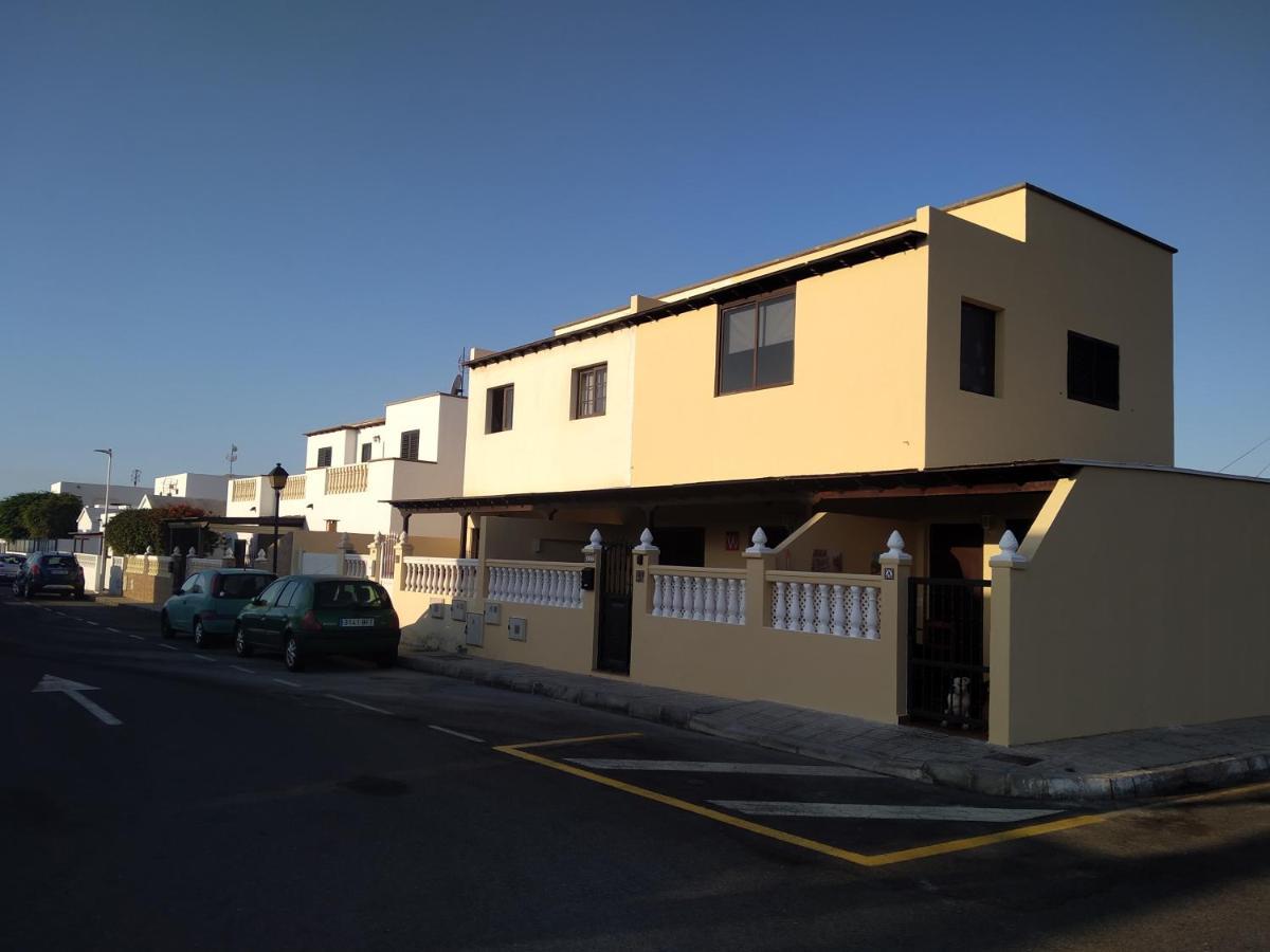 Adosado Cerca Del Mar Playa Honda (Lanzarote) Exterior foto